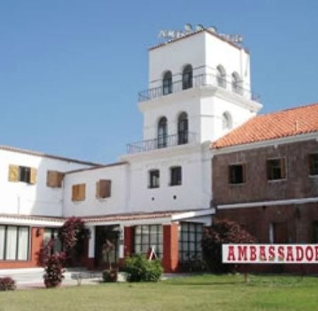 ホテルAmbassador Termas de Río Hondo エクステリア 写真